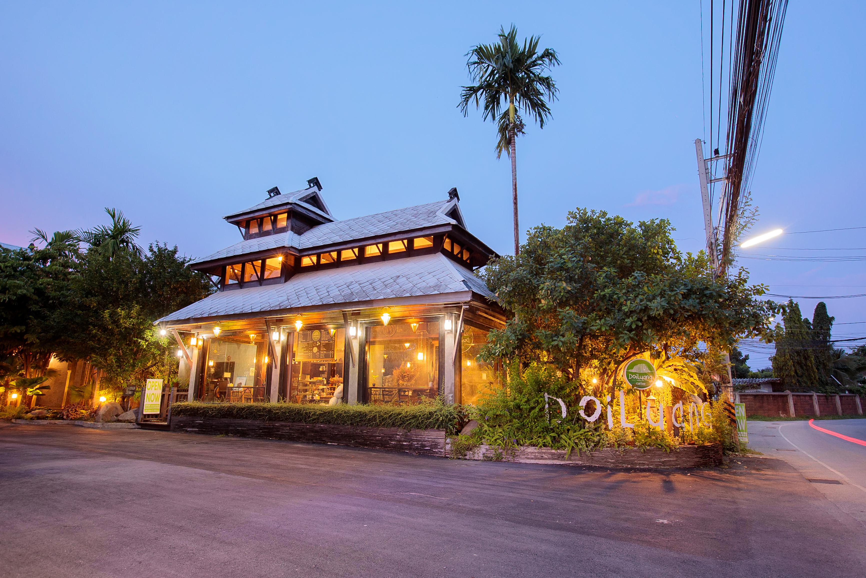 Huen Jao Ban Hotel Chiang Mai Exterior foto